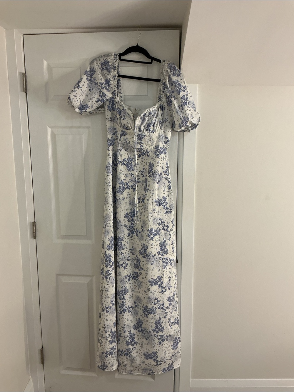 House of CB Blue Floral Puff-Sleeve Maxi Dress